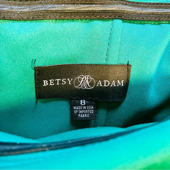 Betsy Adam Green Off-Shoulder Dress - Picture 3 of 10